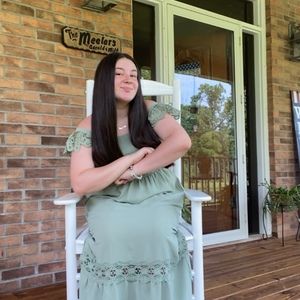 Meet your Posher, Baylee